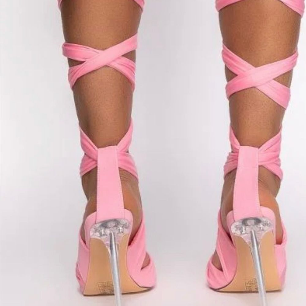 Azalea Wang Sandal - Picture 4 of 8